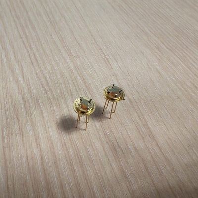 AT Cut Quartz Blanks Wytrawianie w niskiej temperaturze 0,5 MHz - 70 MHz