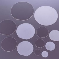 Dostosowany wafel szafirowy używany jako nocny zakres podczerwieni Windows na podczerwień