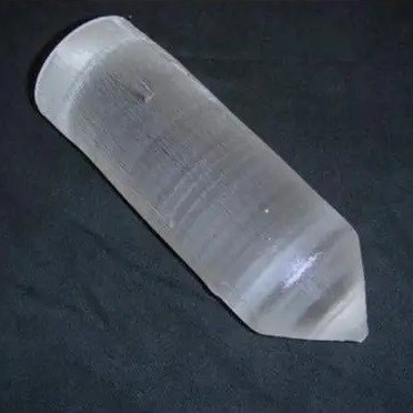 Ce Doped LYSO Scintillation Crystal Fizyka jądrowa i medycyna oraz wykrywanie promieni