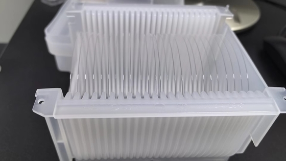 Przewodnictwo cieplne C-plan 0001 Sapphire Wafer Al2O3 Substrate for Infrared Window